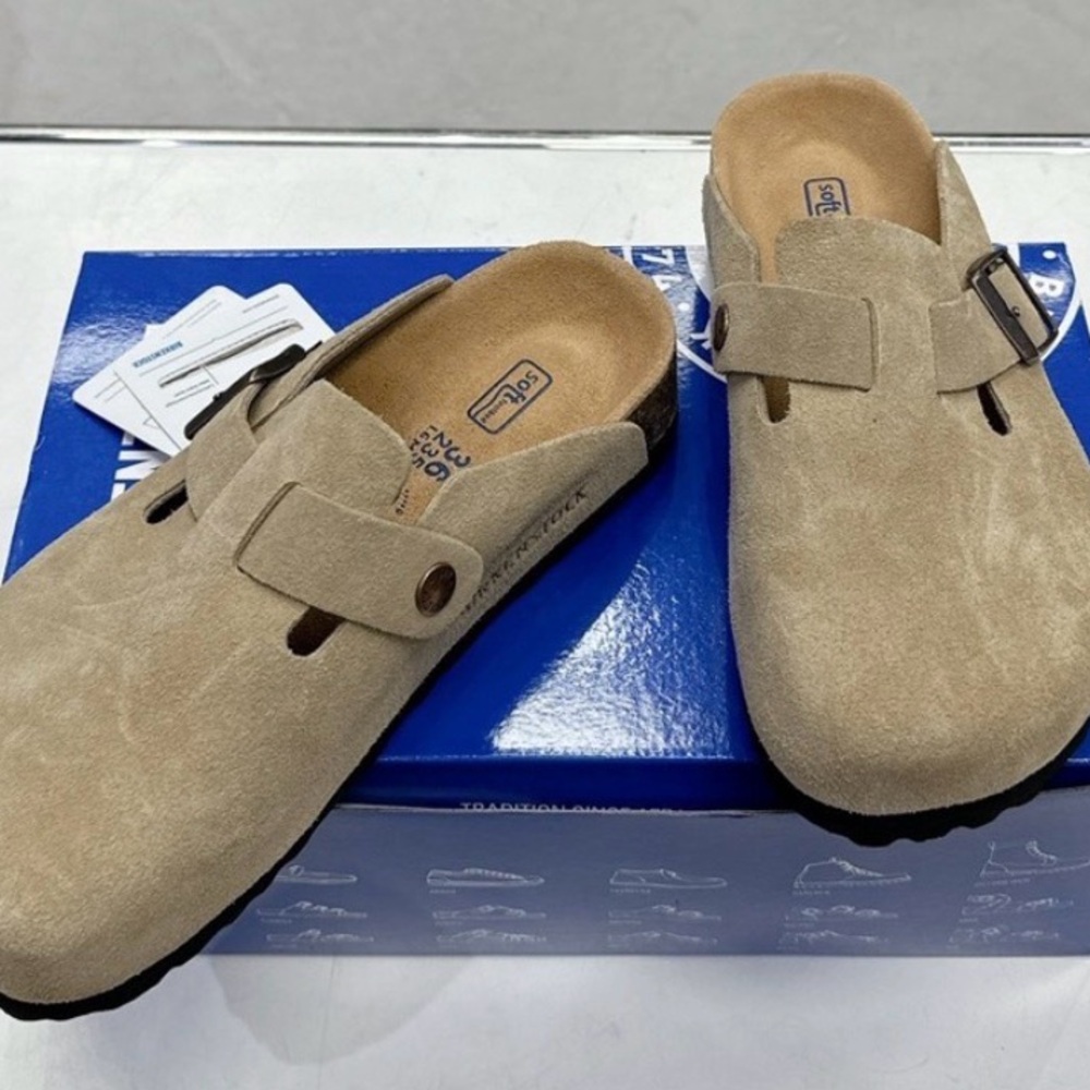Birkenstocks NWT Suede clogs - Picture 2 of 8